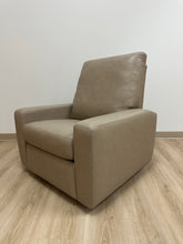 Tall Carson Stationary Recliner 40T 37W 37D 62L