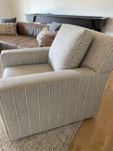 Dakota Chair by Paul Robert