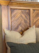 Pine Glen Bed