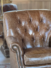 Tannery 518 Swivel Rocker 39H 36W 40D SH21 SD24 AH26