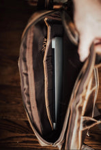 Kodiak Buffalo Leather Pilot Bag
