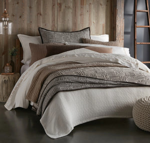 Aubrey Collection by Amity Home