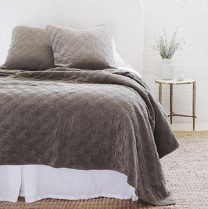 Brussels Coverlet by POM POM